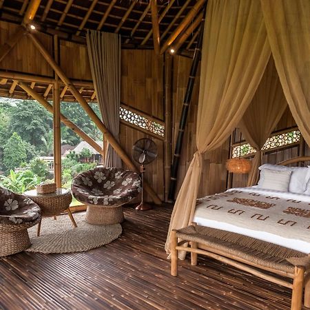 Nivriti Bali Villa Сидемен Екстериор снимка