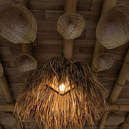 Nivriti Bali Villa Сидемен Екстериор снимка