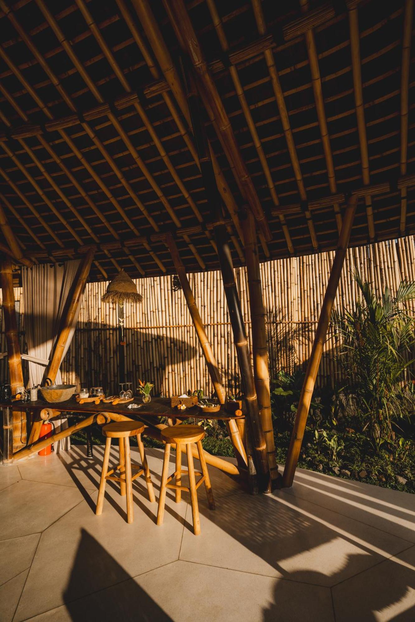 Nivriti Bali Villa Сидемен Екстериор снимка