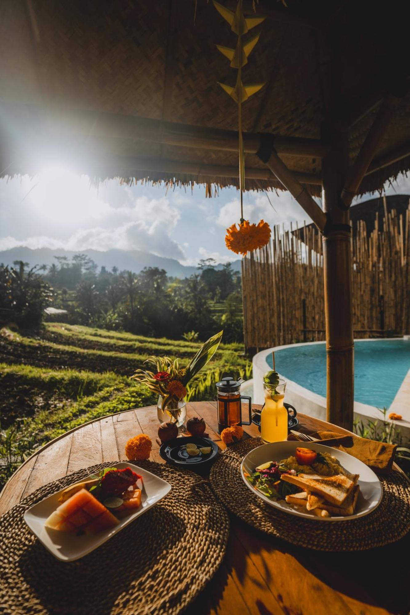 Nivriti Bali Villa Сидемен Екстериор снимка